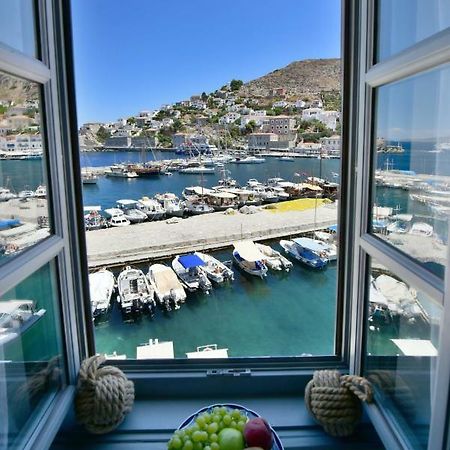 On The Port Mansion Studio 2 Hydra Exterior photo
